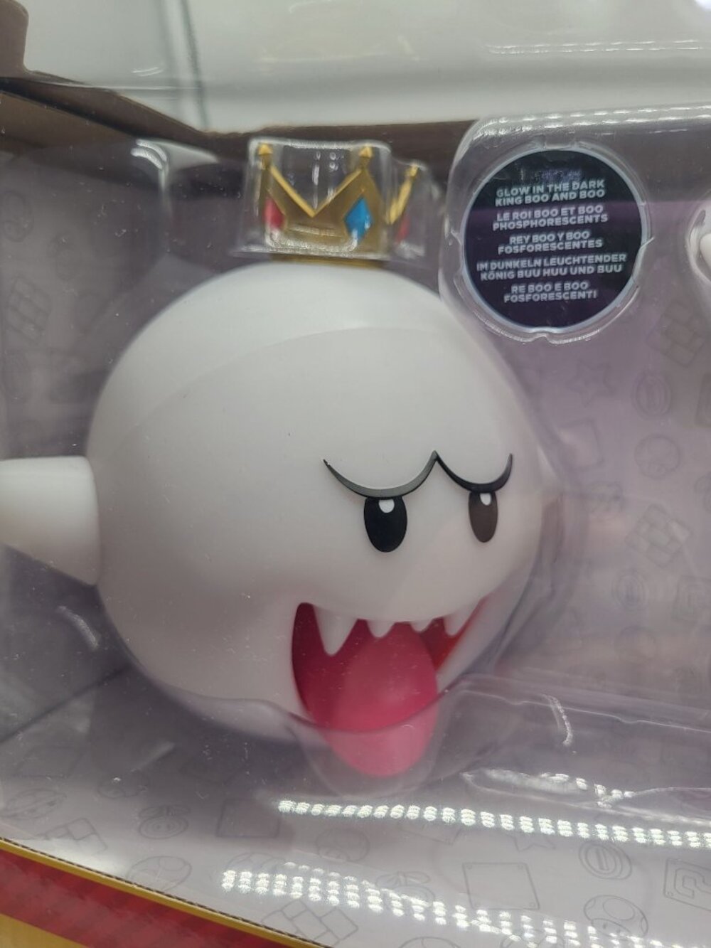 Jakks SUPER MARIO Luigi w/Glow in the dark BOO KING BOO (BOX WEAR) Action Figure - Picture 9 of 10